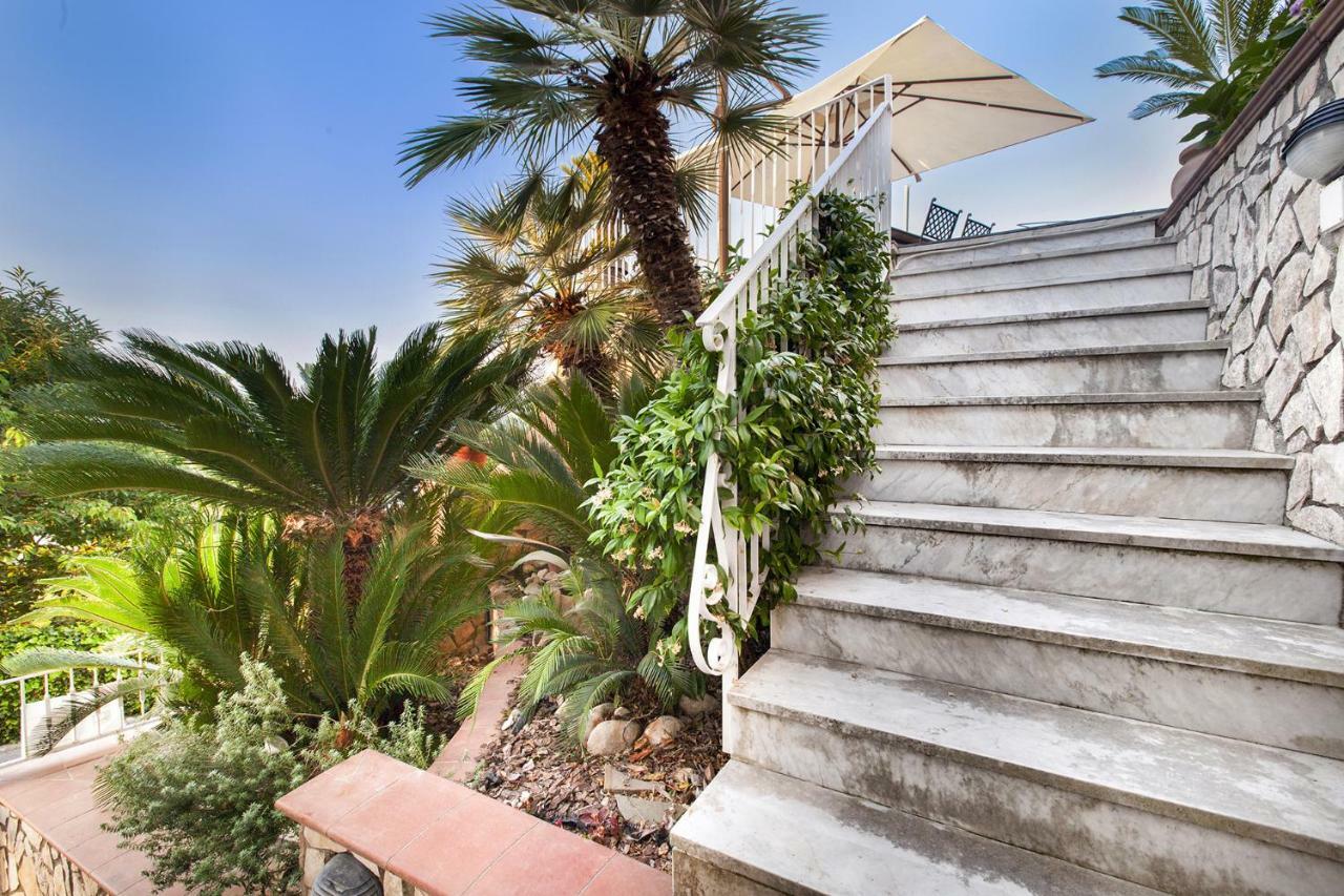 Amore Rentals - Casa Augusta A Sorrento Kültér fotó